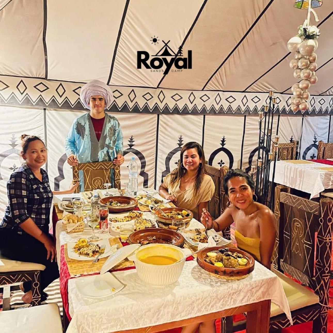 ホテル Royal Sands Camp メルズーガ エクステリア 写真